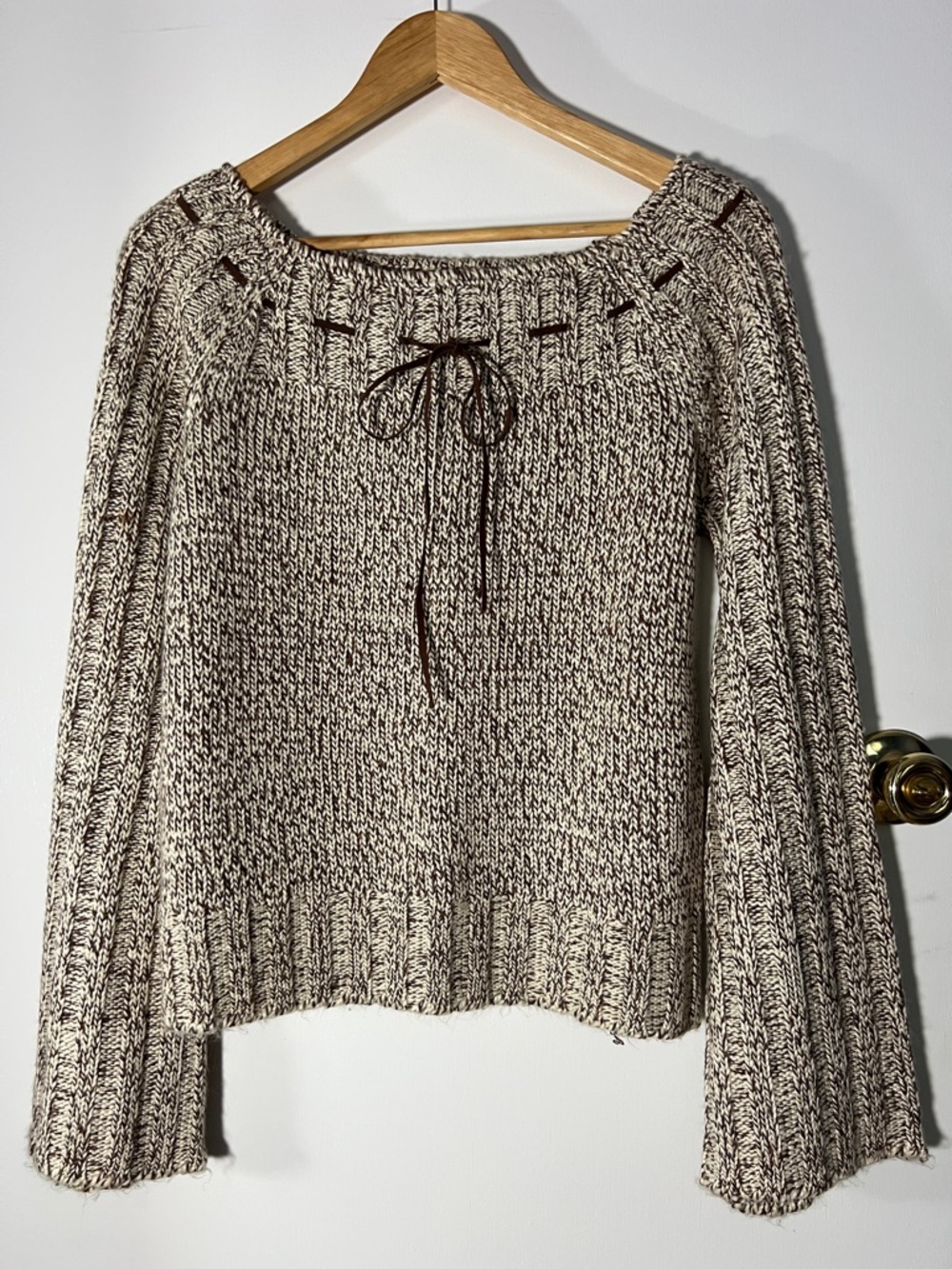NWOT Newport News Sweater size Medium
